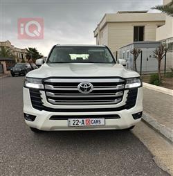 تويوتا لاندكروزر